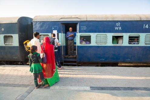Locals and travelers waiting for the train at Jaisalmer station.